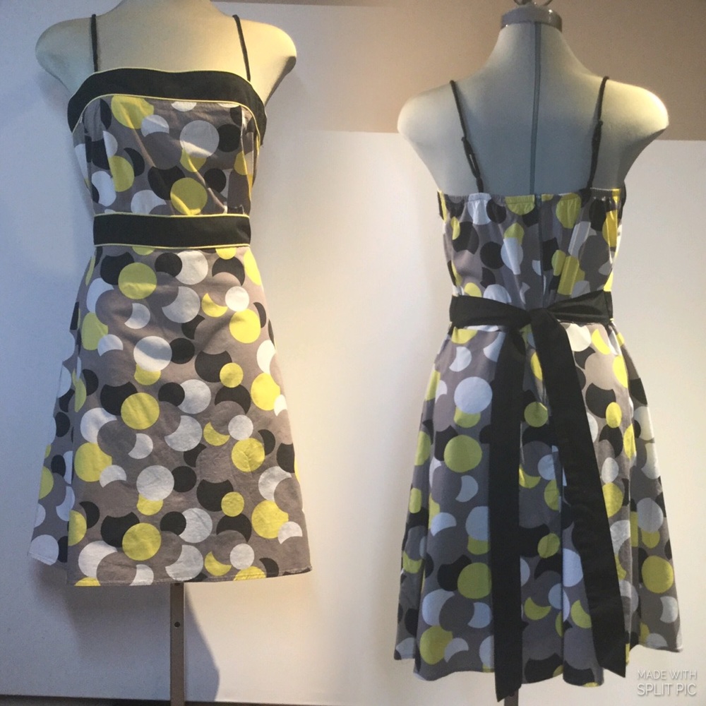 SUZY SHIER Black and Yellow Romantic summer dress adjustable straps, Siz…